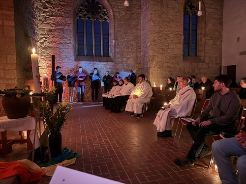 Titelbild zum News-Artikel Kar- und Ostertage in Roßbach