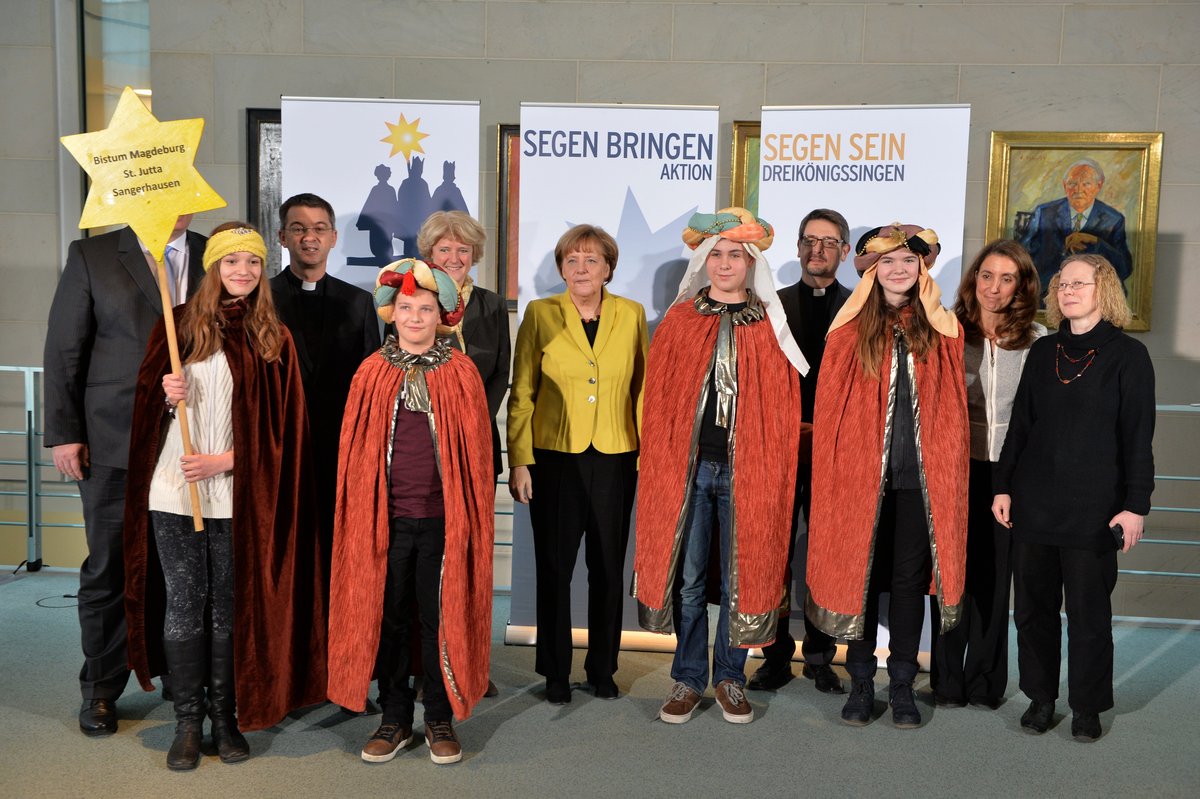 Titelbild zum News-Artikel: Sangerhäuser Sternsinger im Kanzleramt