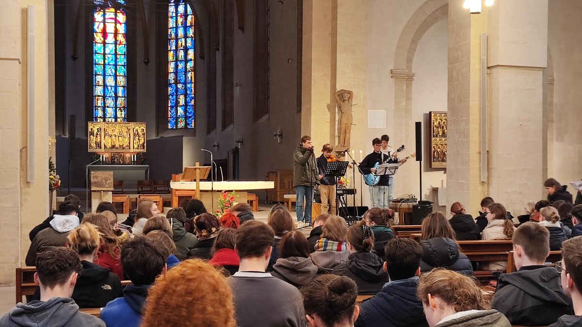 Titelbild zum News-Artikel: Du bist das Salz der Erde - Orientierungstage für Schülerinnen und Schüler in Magdeburg 